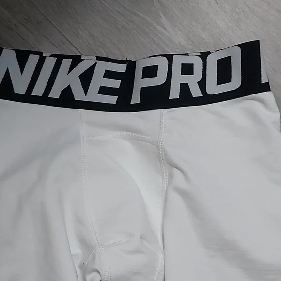 Nike compression - Picture 2 of 5